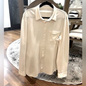 Lululemon mens Commission Cream button down Size XXL